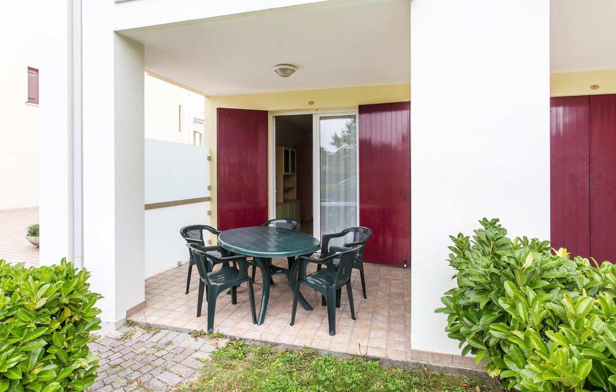 1 Bedroom In *